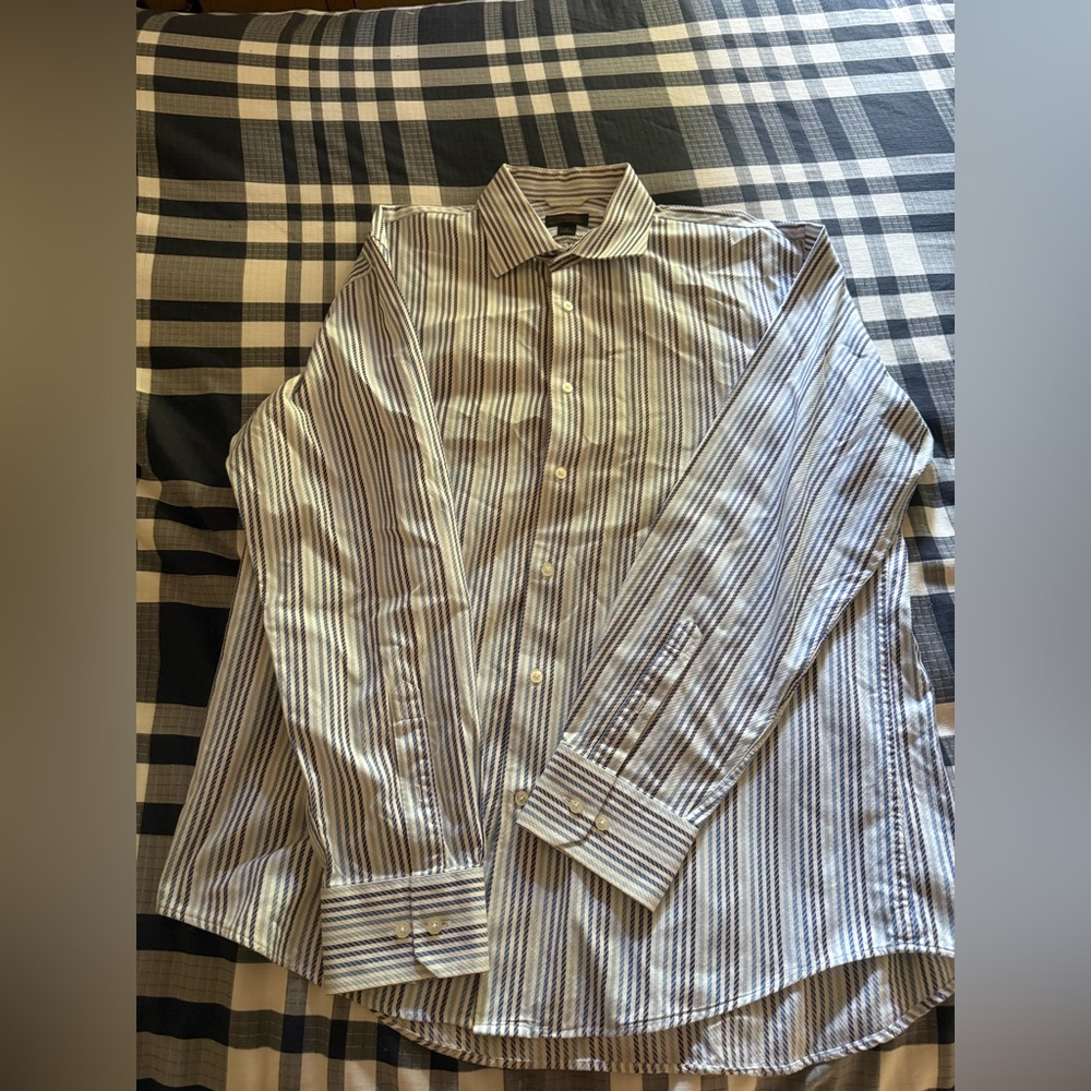 Express Men's Blue and White Striped Dress Shirt